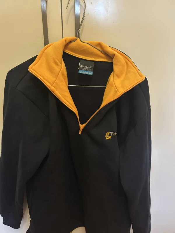 Coburg High School - Like-new Coburg High fleece top