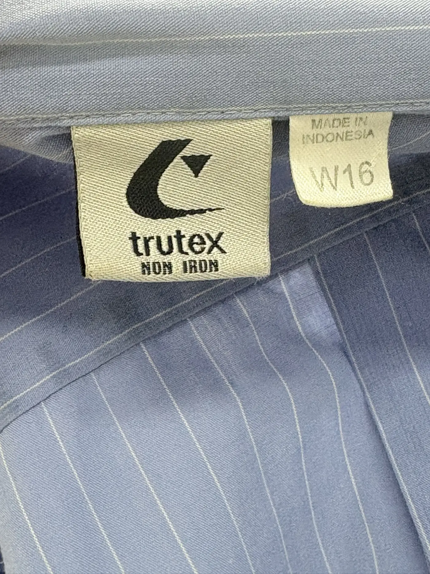 Photo 3 of Blouse Blue Short Sleeve