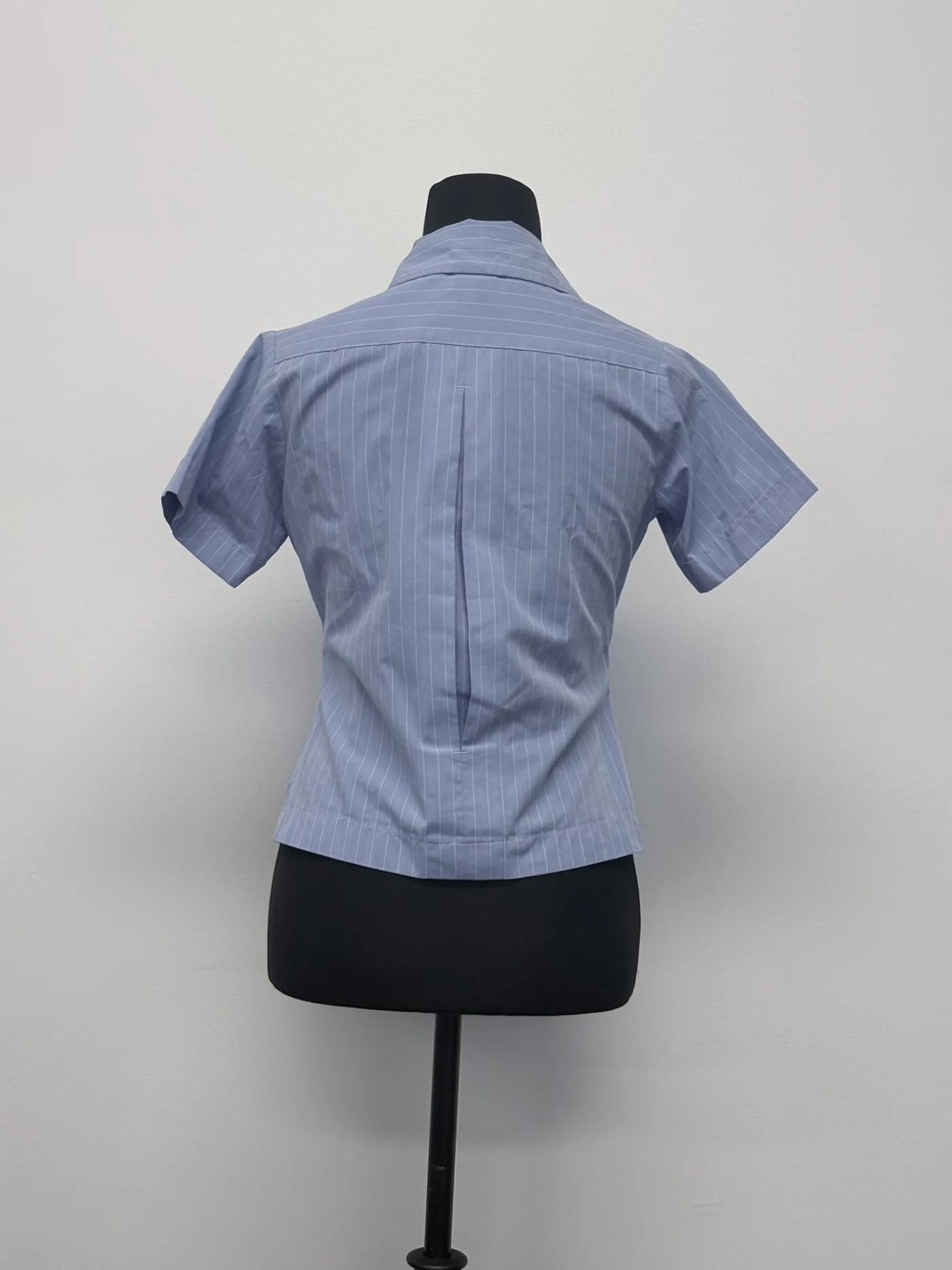 Photo 2 of Blouse Blue Short Sleeve