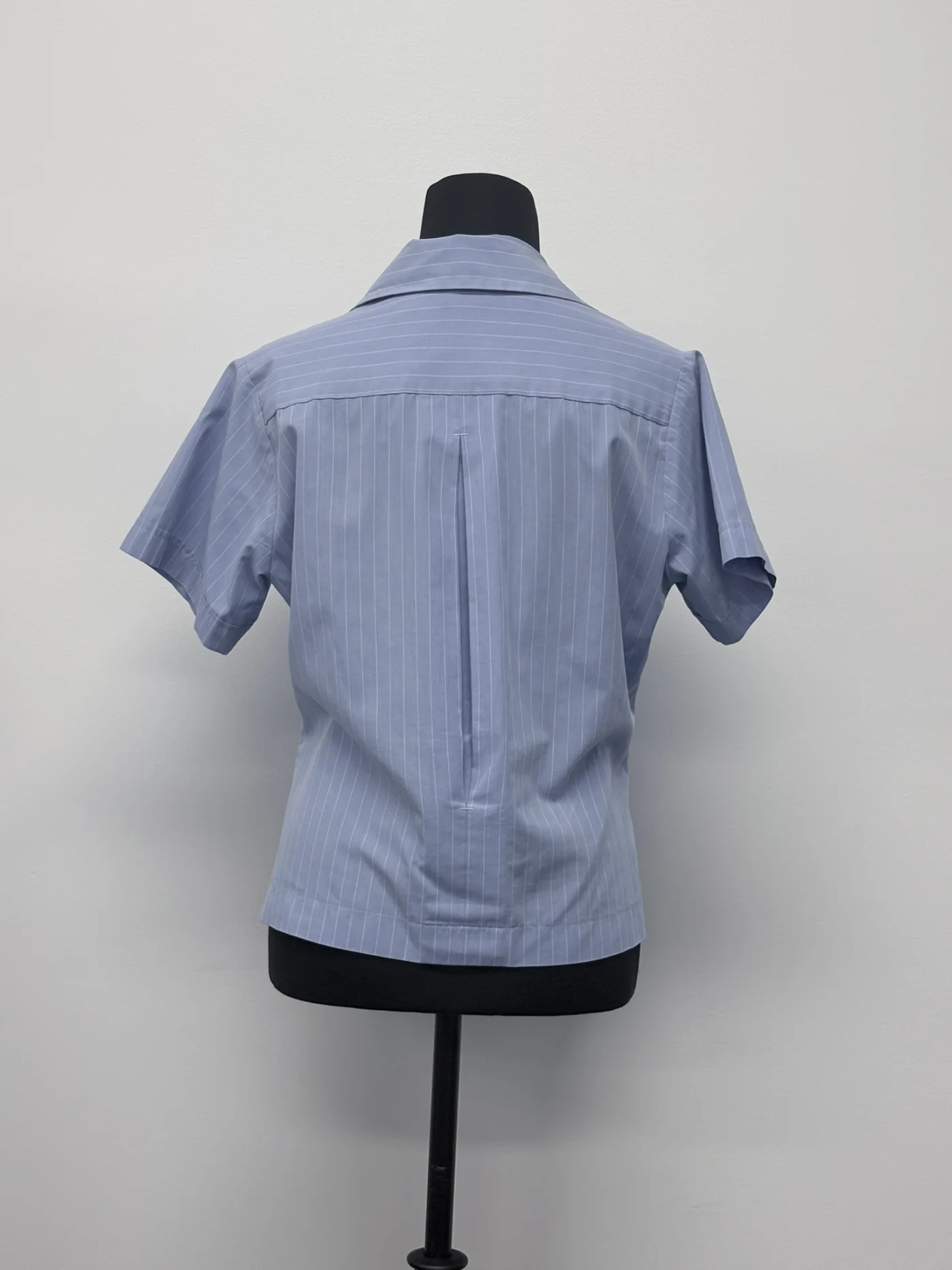 Photo 2 of Blouse Blue Short Sleeve