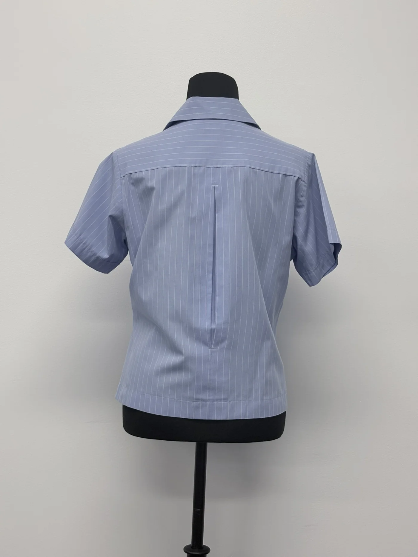 Photo 2 of Blouse Blue Short Sleeve