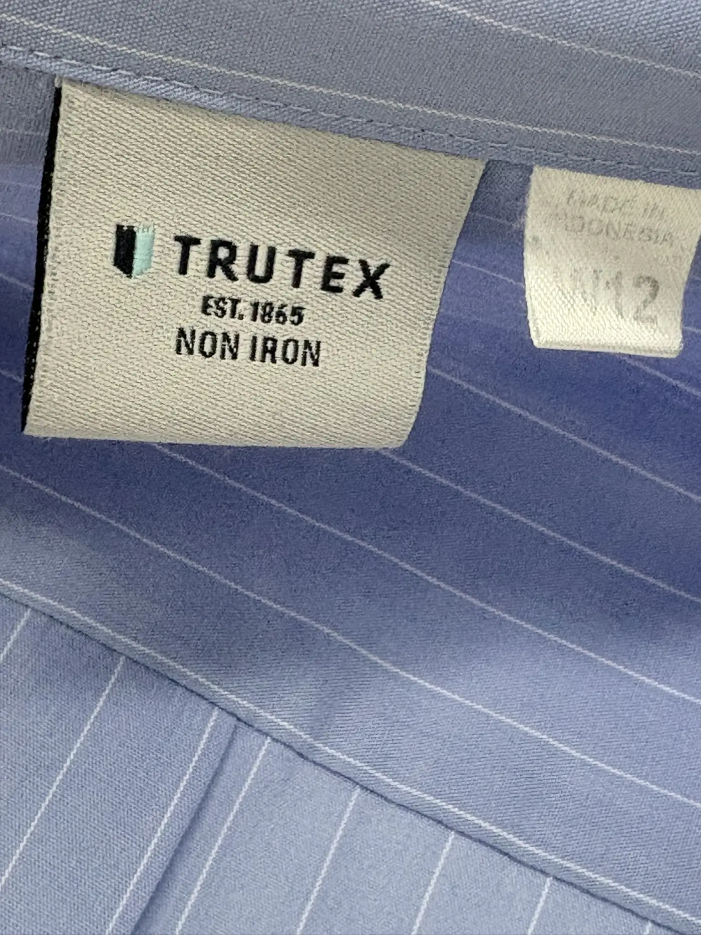 Photo 3 of Blouse Blue Short Sleeve