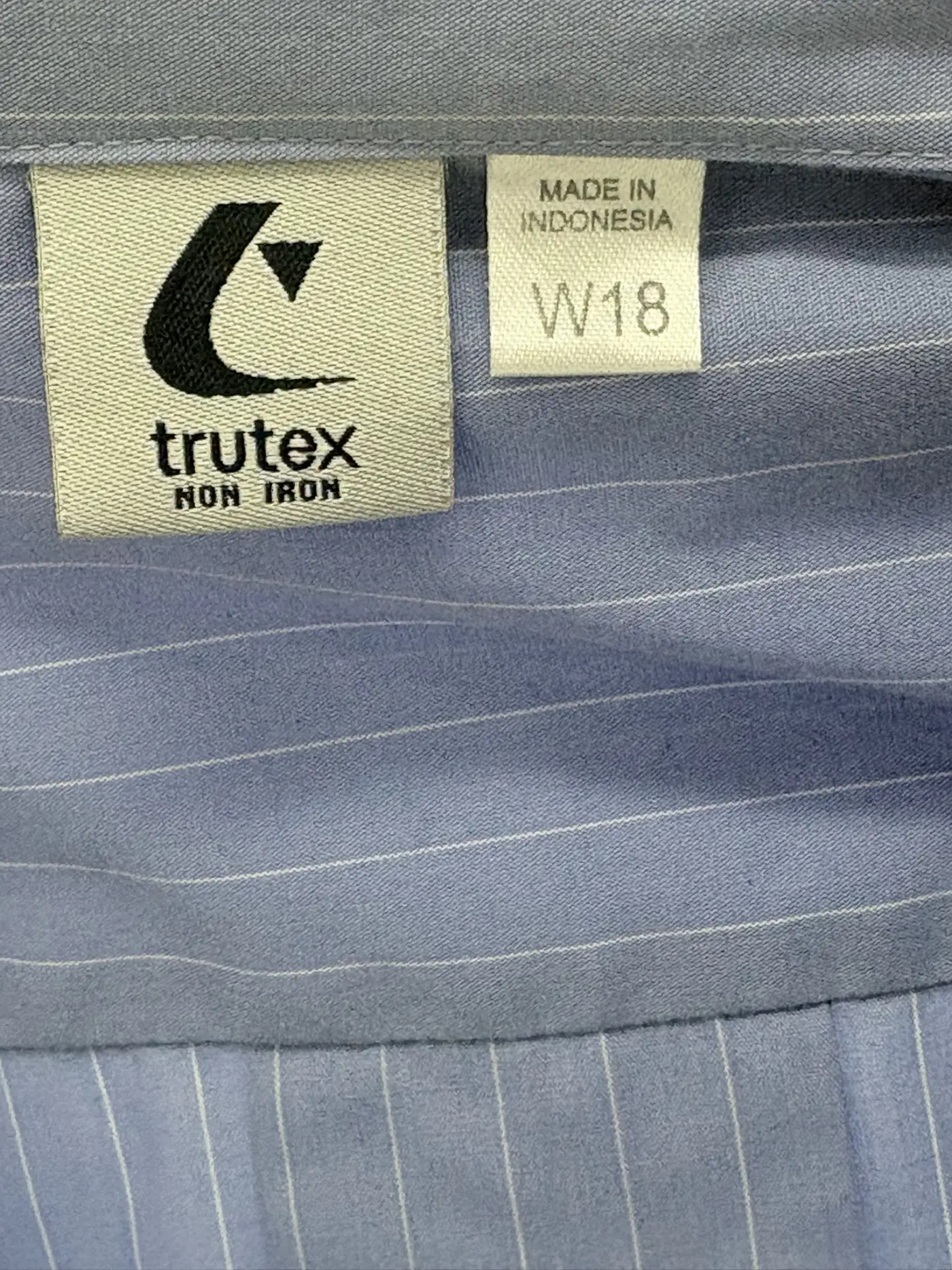 Photo 3 of Blouse Blue Short Sleeve