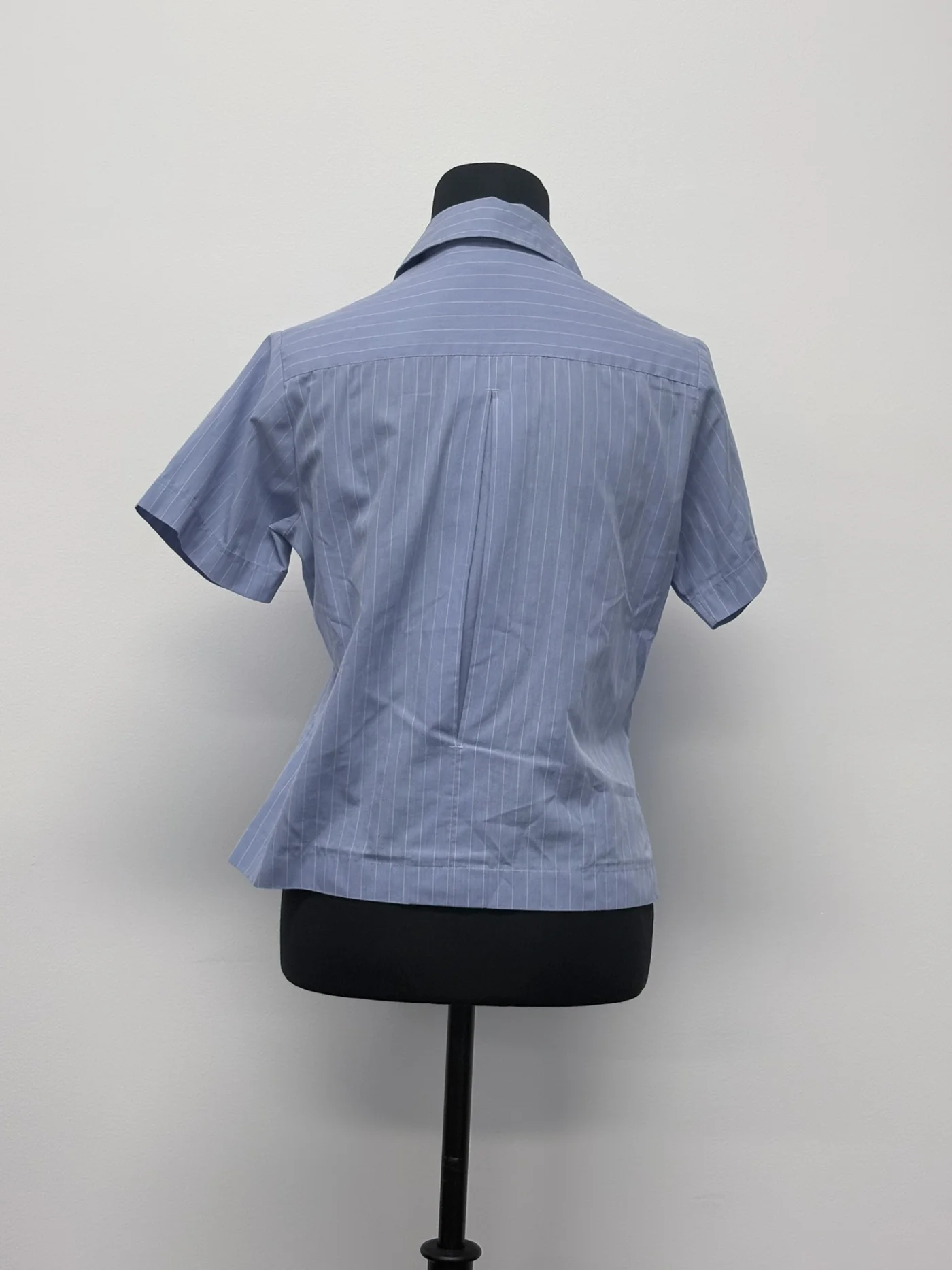 Photo 2 of Blouse Blue Short Sleeve