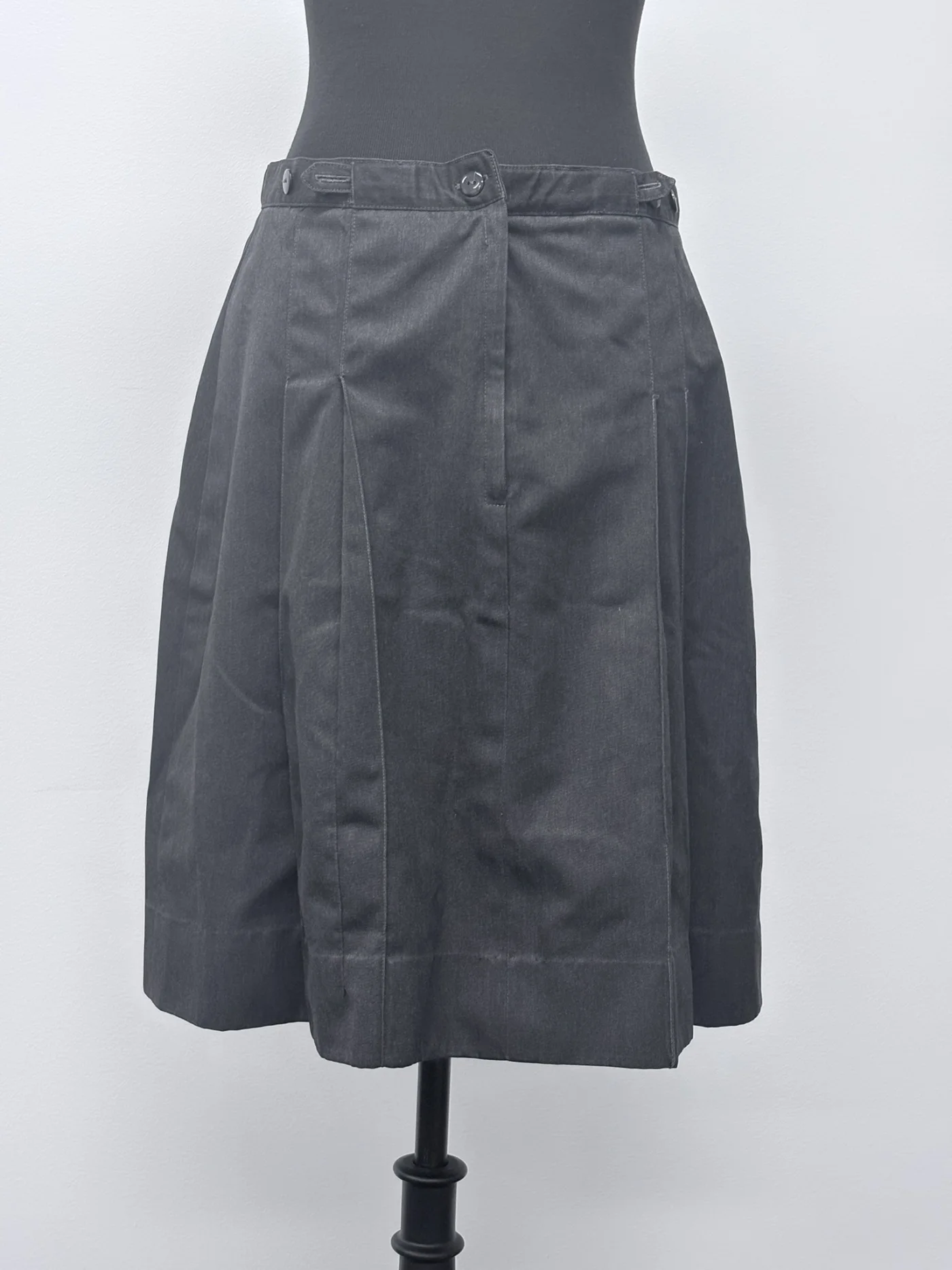 Photo 2 of Skirt Grey