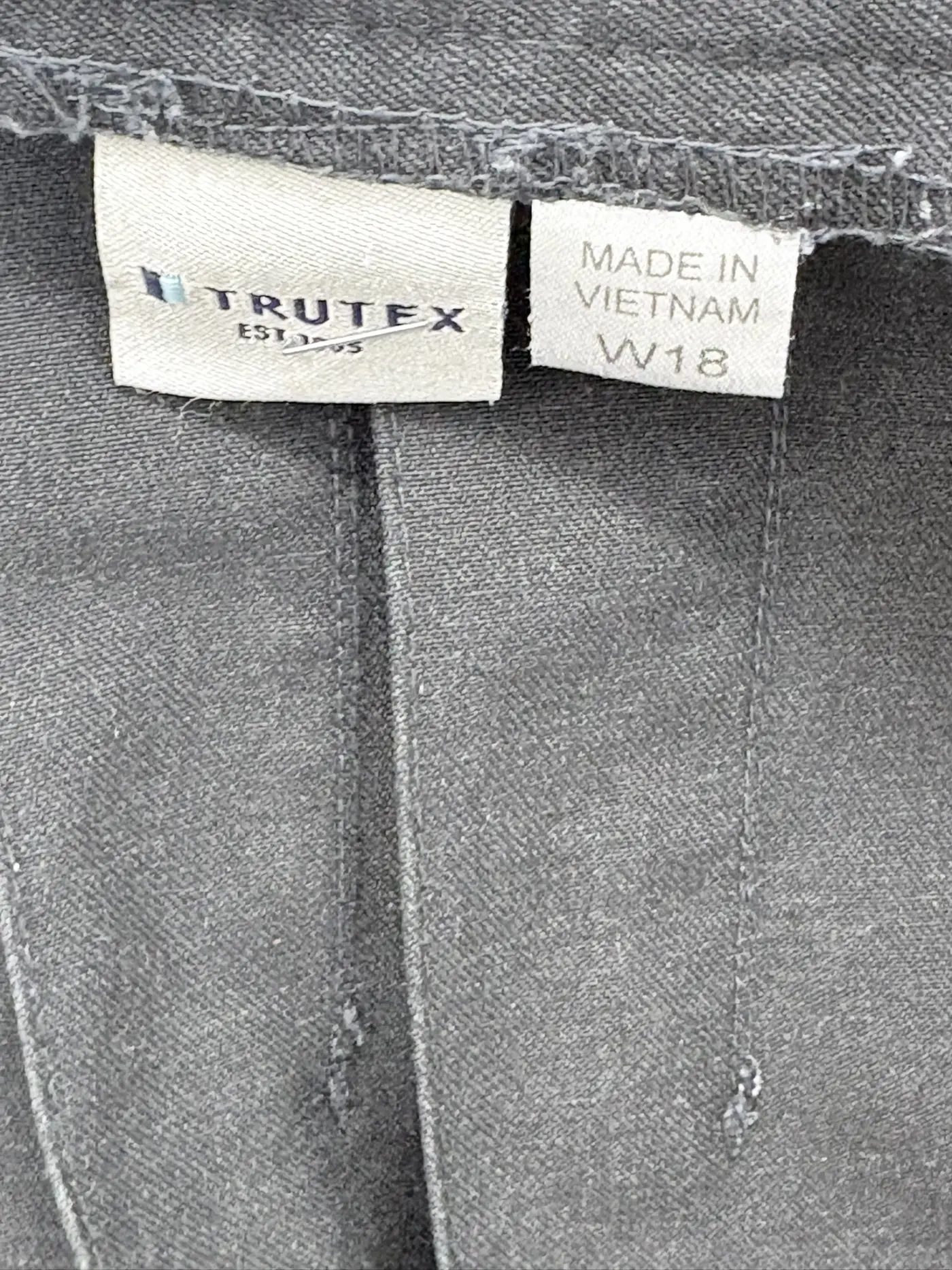Photo 3 of Skirt Grey