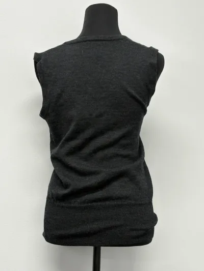 Photo 2 of Vest Grey
