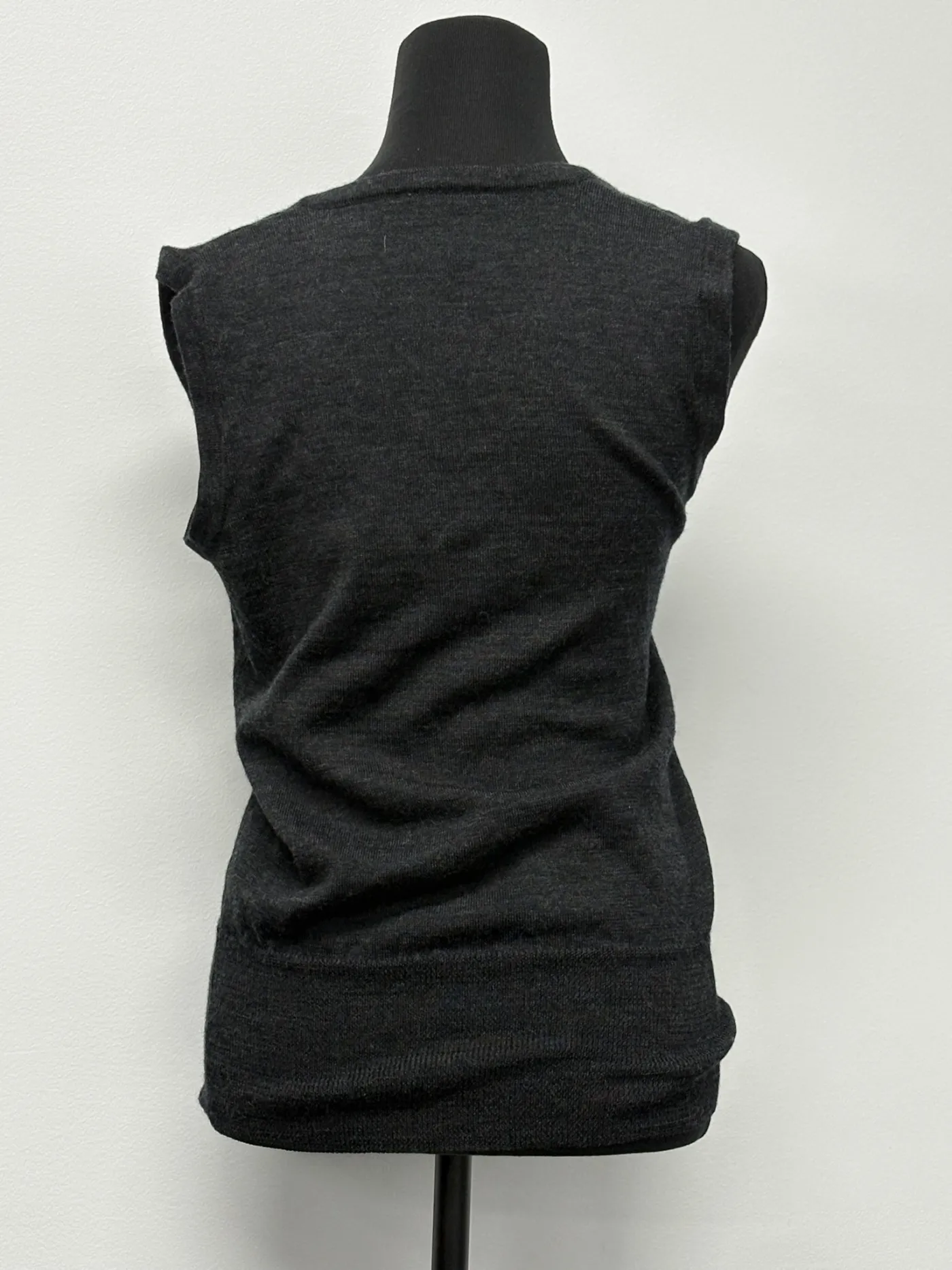 Photo 2 of Vest Grey