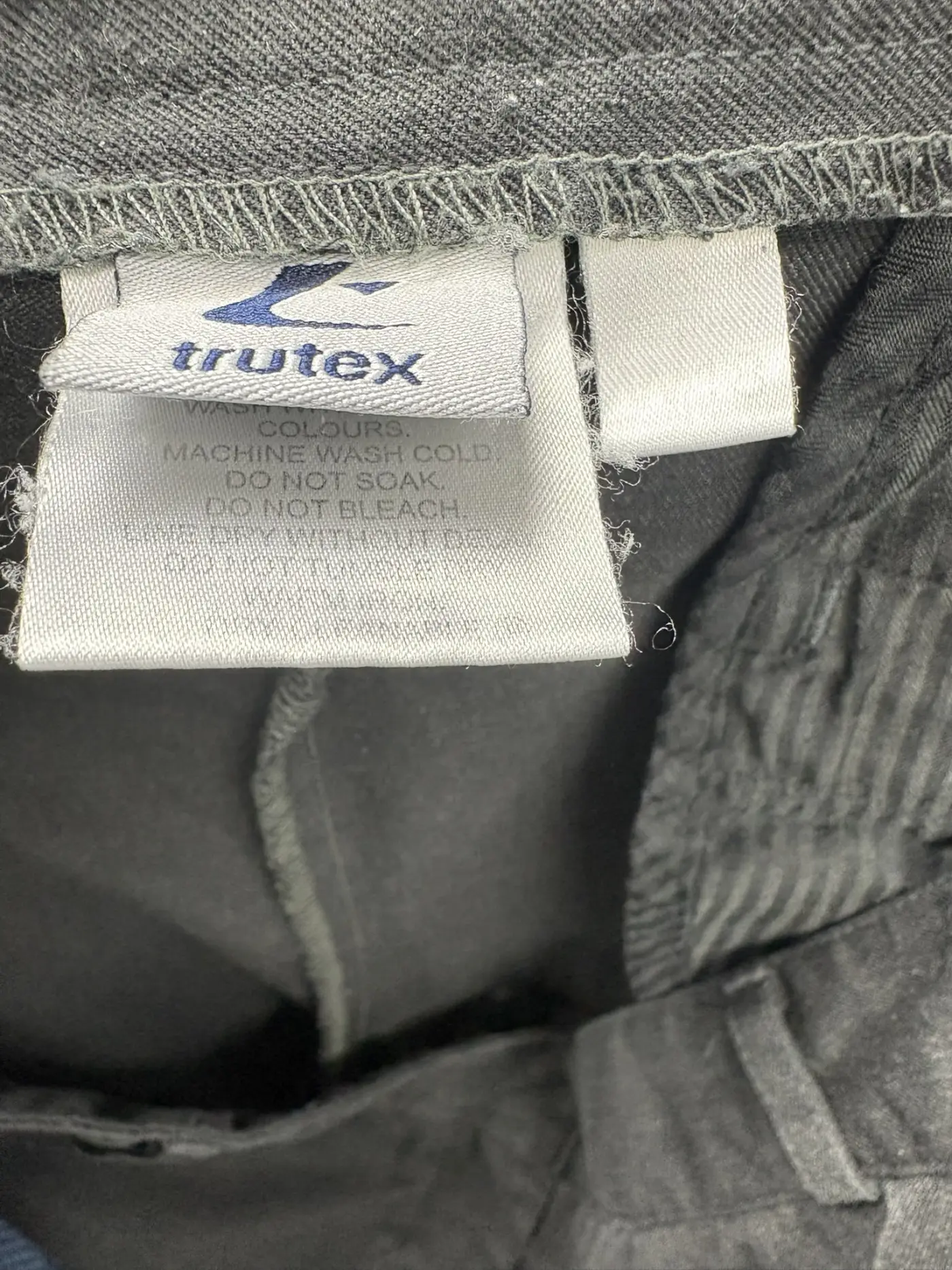 Photo 3 of Slacks Grey