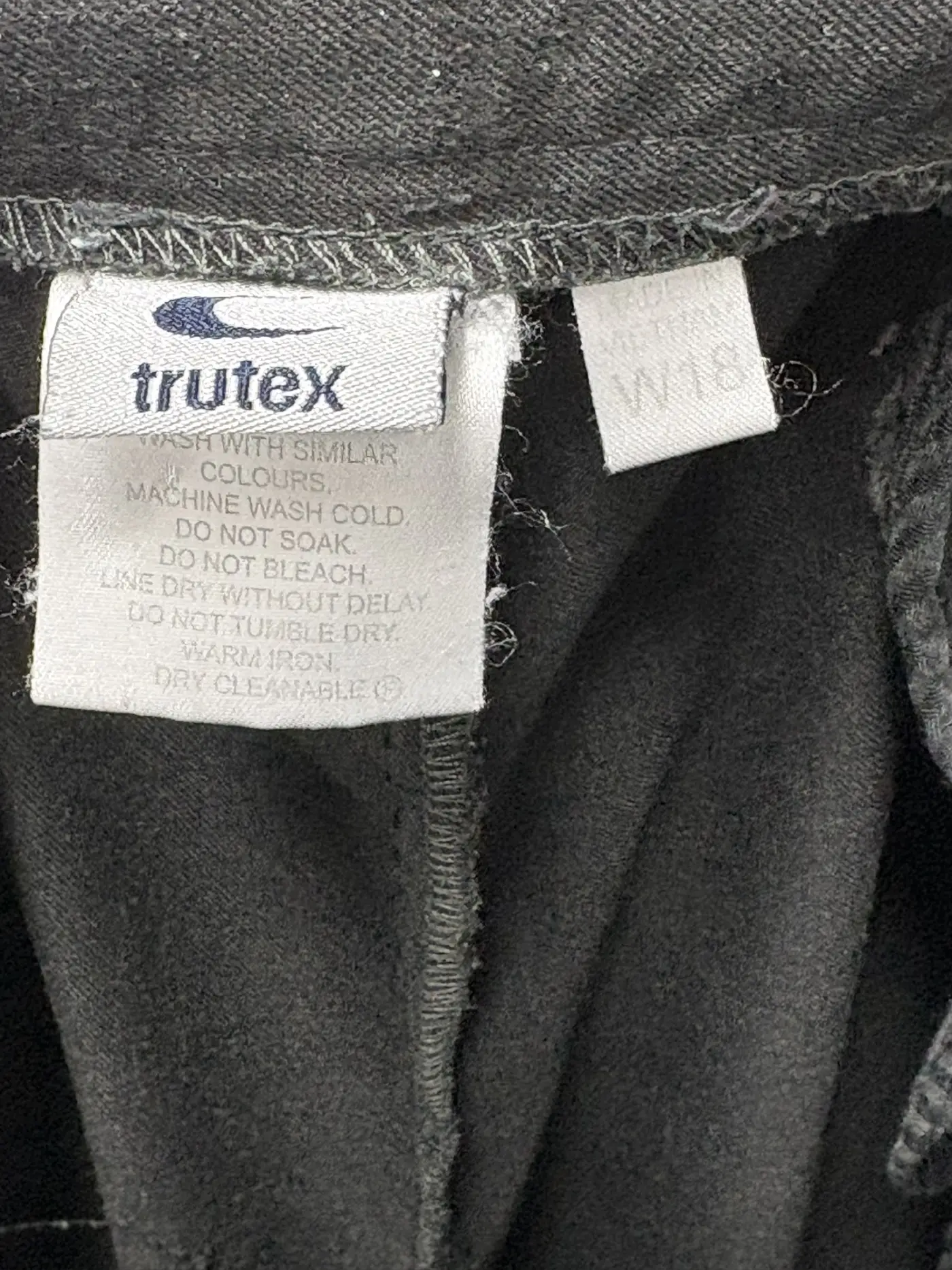 Photo 3 of Slacks Grey