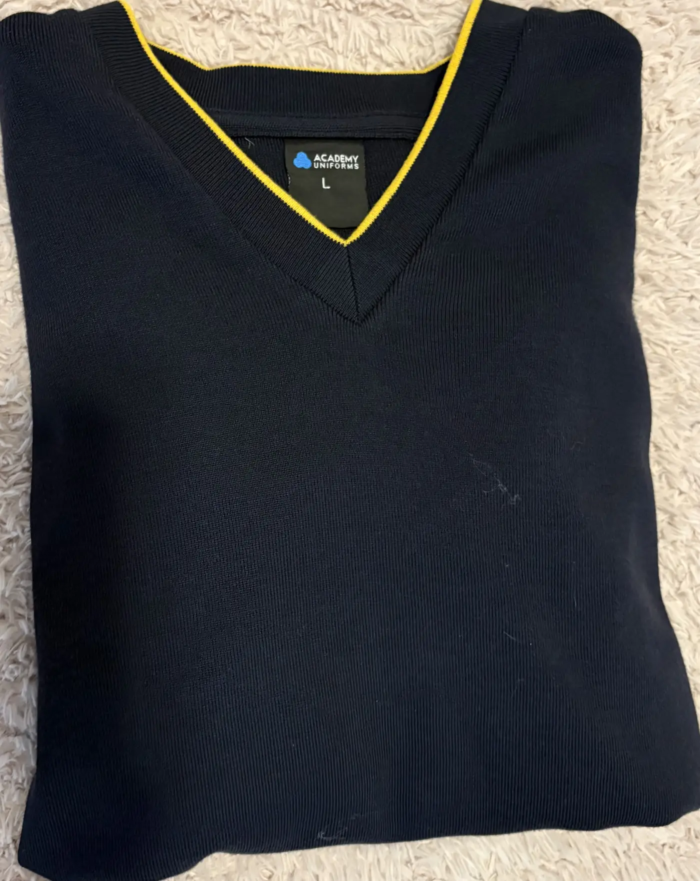 Photo 2 of Girl -Pullover-Like new-Yr10/11
