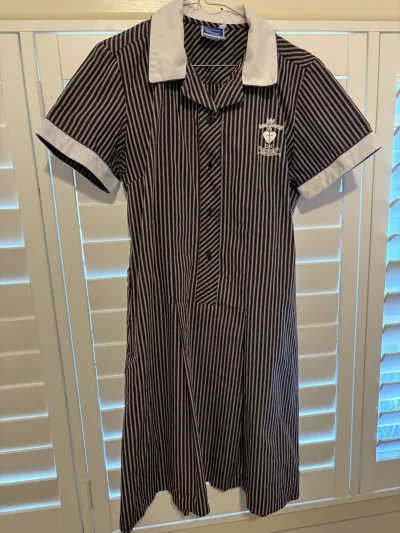 Photo 1 of Girl - Dress size 14