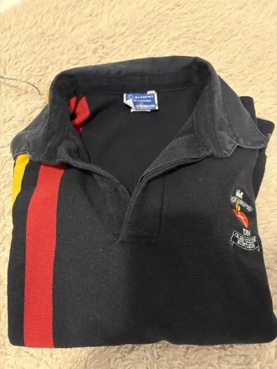 Photo 3 of Rugby Jumper size L