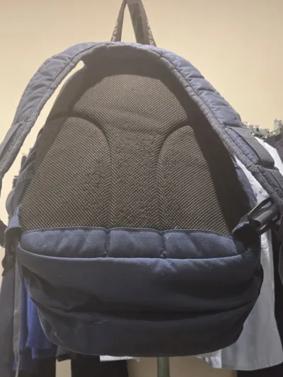 Photo 4 of IHC school bag