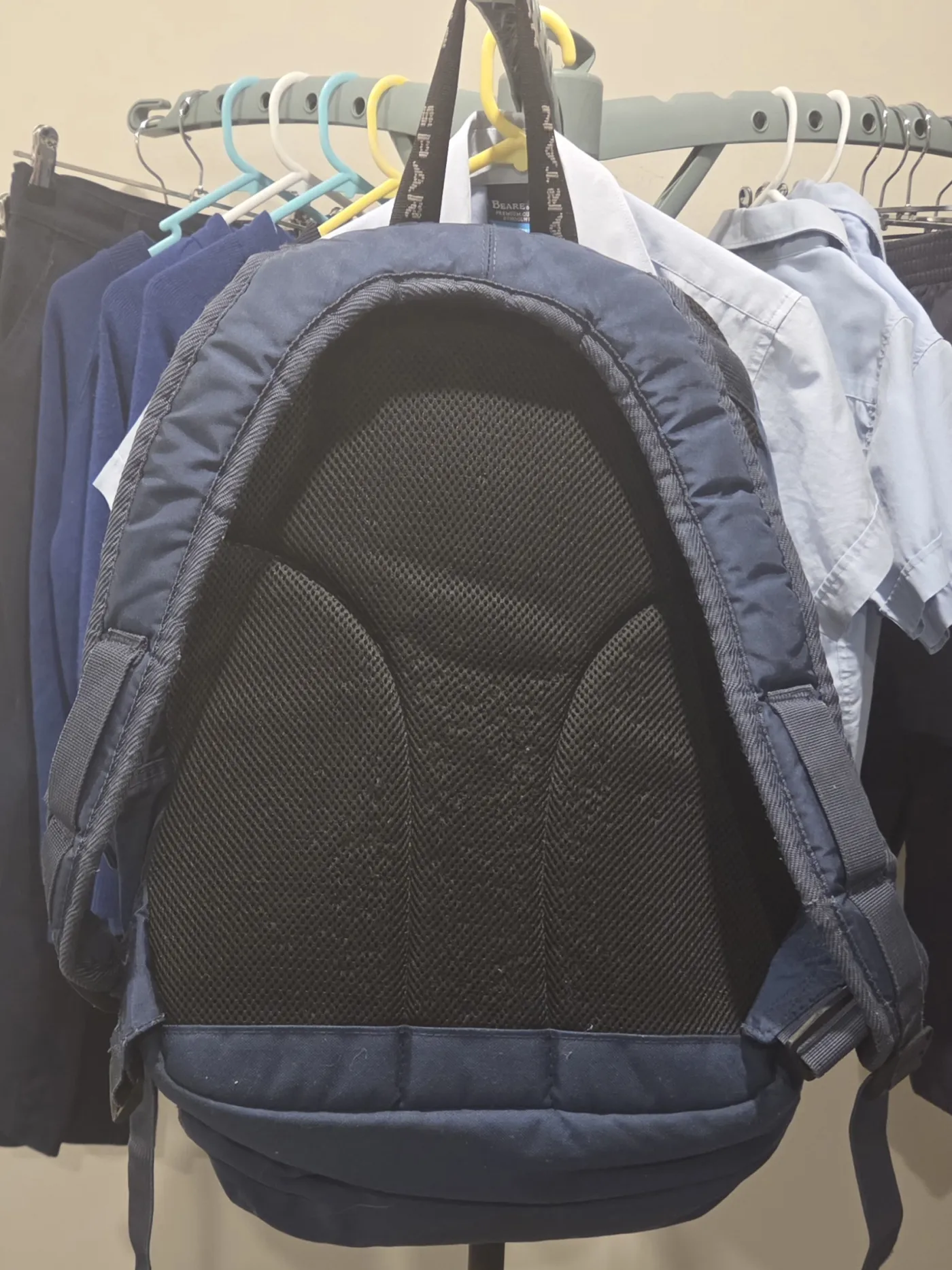 Photo 3 of IHC school bag