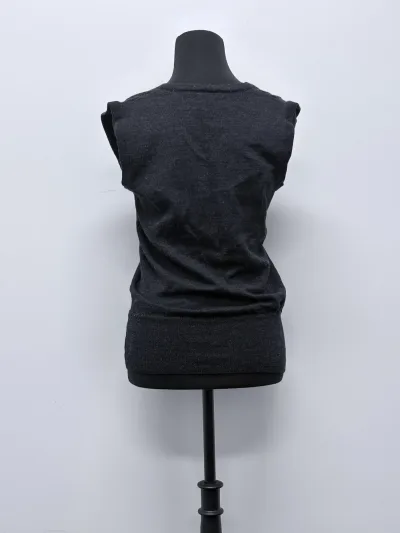 Photo 2 of Vest Grey